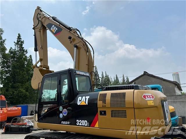 CAT 320 D Гусеничные экскаваторы