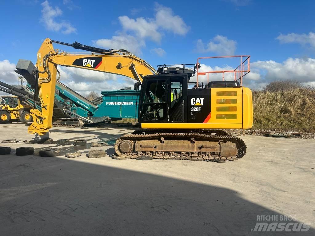 CAT 320FL Гусеничные экскаваторы