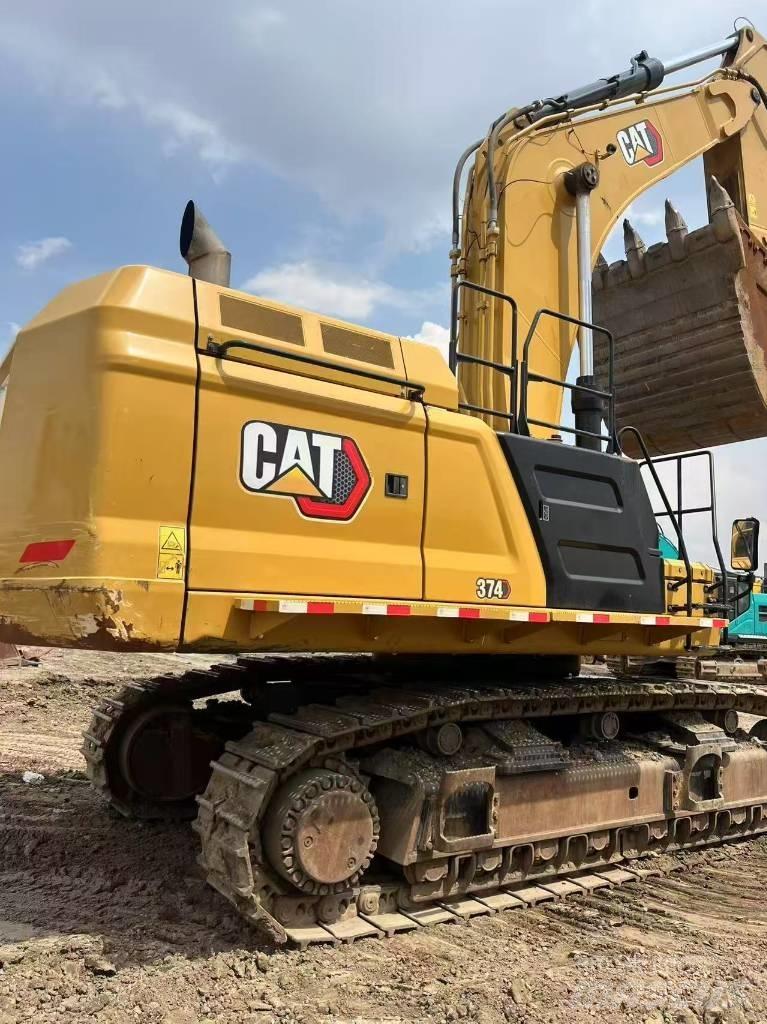CAT 374 Гусеничные экскаваторы