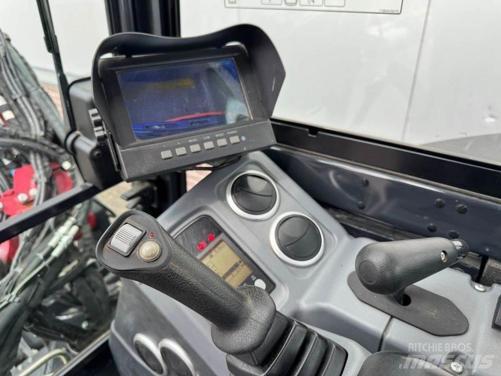 Yanmar SV60-B Гусеничные экскаваторы