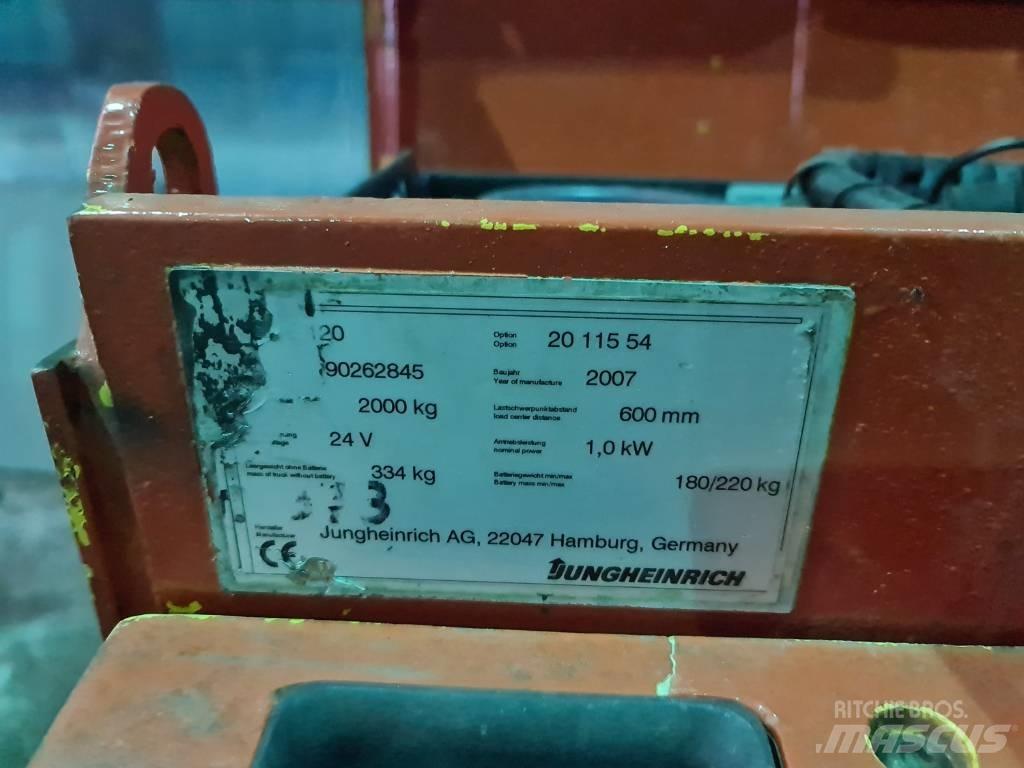 Jungheinrich EJE120 Ручные электрические тележки