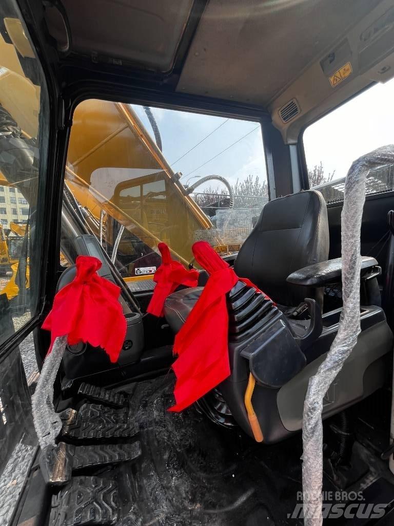 CAT 320 D Гусеничные экскаваторы
