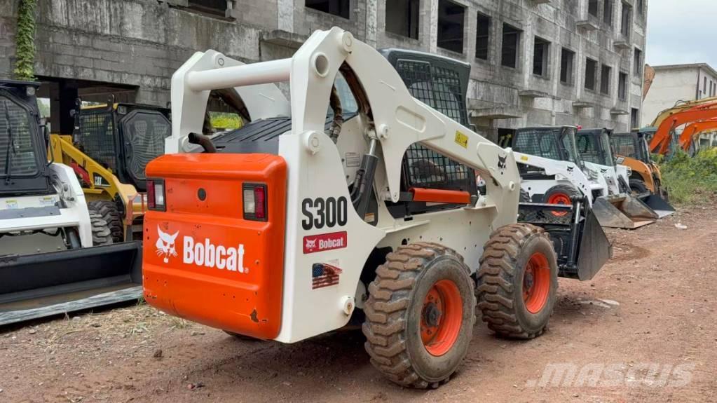 Bobcat S300 Мини-погрузчики