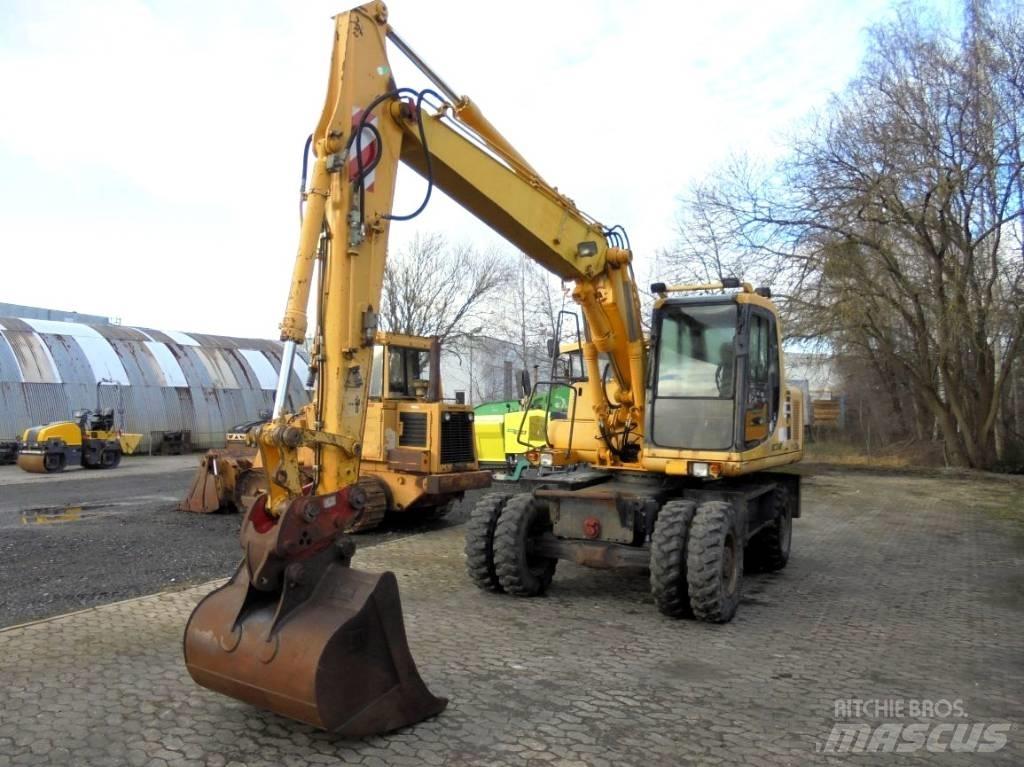 Komatsu PW 130ES-6K Колёсные экскаваторы