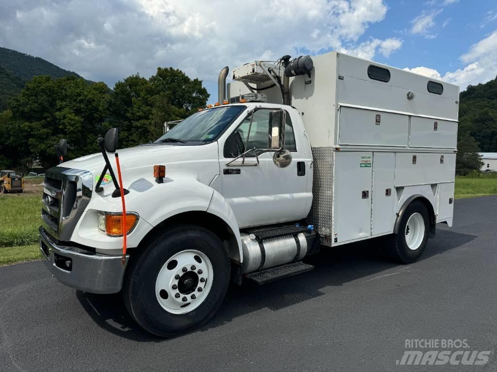 Ford F 650 Бортовые фургоны