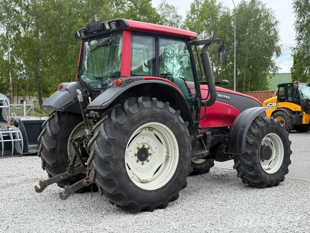 Valtra T 161 Трактора