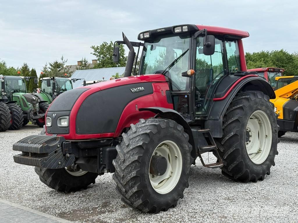 Valtra T 161 Трактора