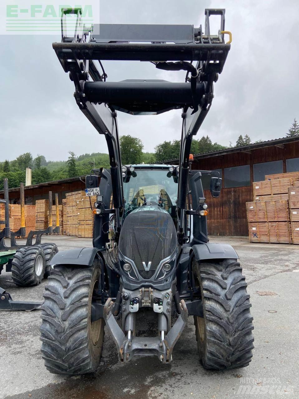 Valtra T254S Трактора