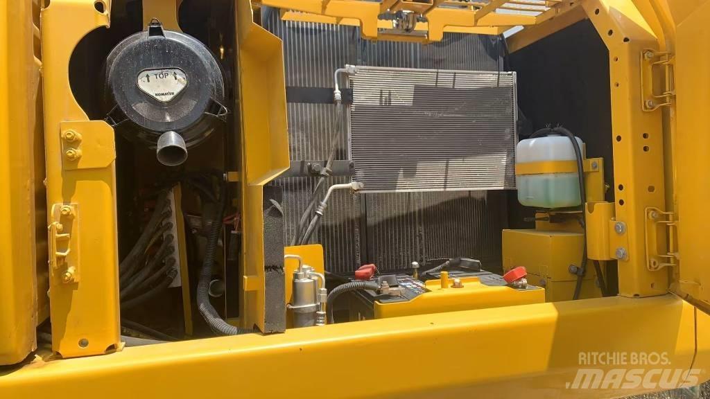 Komatsu PC 160 Гусеничные экскаваторы
