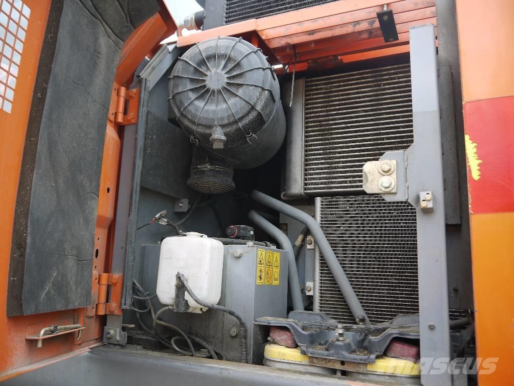 Hitachi ZX 145 W-3 Колёсные экскаваторы