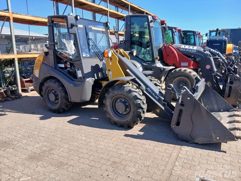 Mecalac AX 700 Фронтальные погрузчики