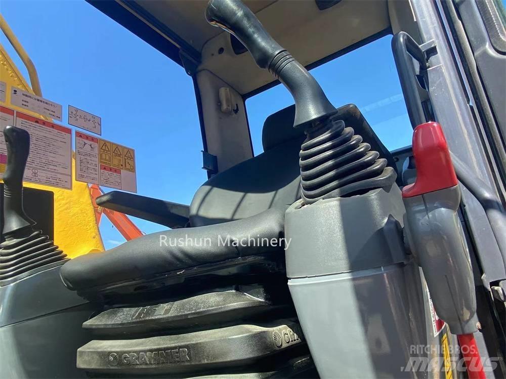 Komatsu PC 200 Гусеничные экскаваторы