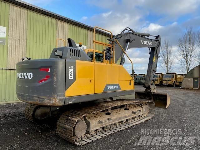 Volvo EC 220EL Гусеничные экскаваторы