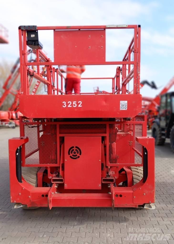 Genie GS 4390 RT Ножничные подъемники