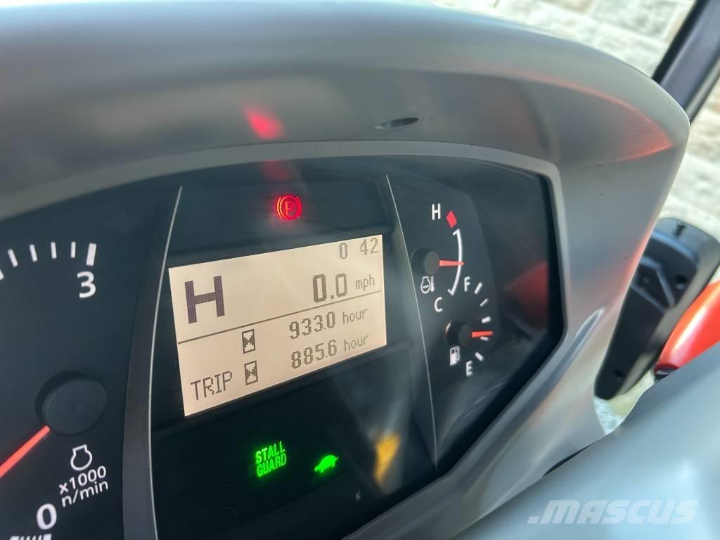 Kubota L2501 Трактора