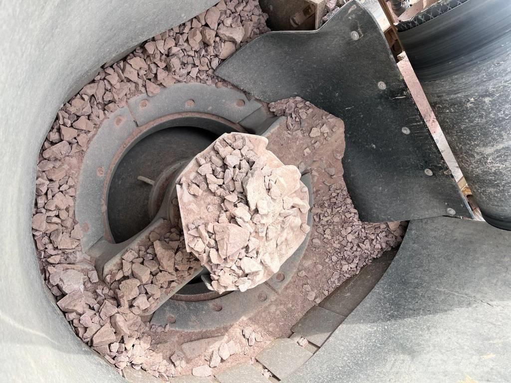 Metso NW300GP Мобильные дробилки