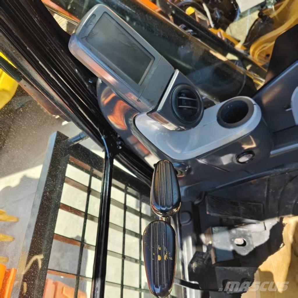 CAT 320 D Гусеничные экскаваторы