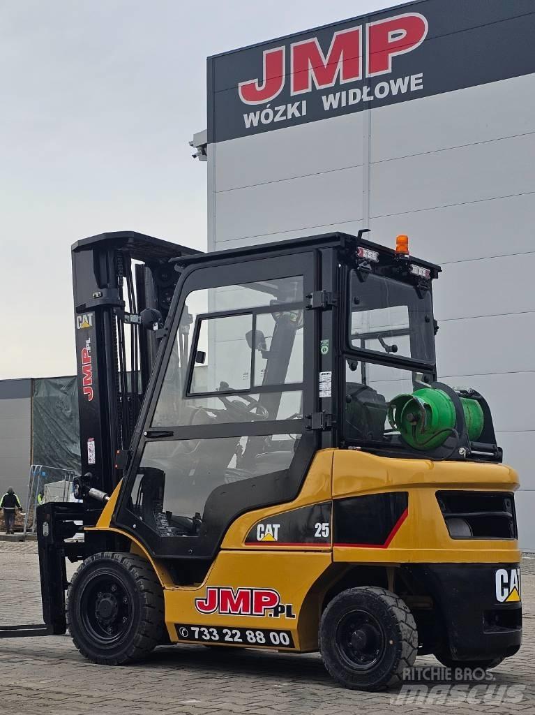 CAT GP 25 NT Газовые погрузчики