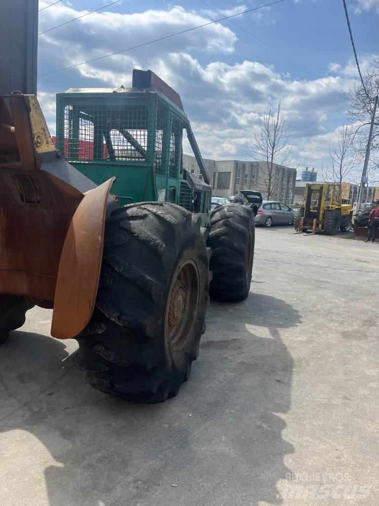 Timberjack 240 B Седельные тягачи