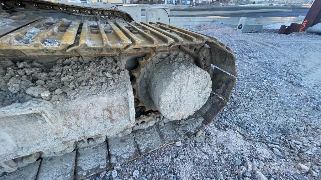 Volvo ECR235EL Гусеничные экскаваторы