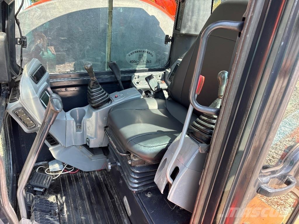 Kubota KX 163-5 Гусеничные экскаваторы