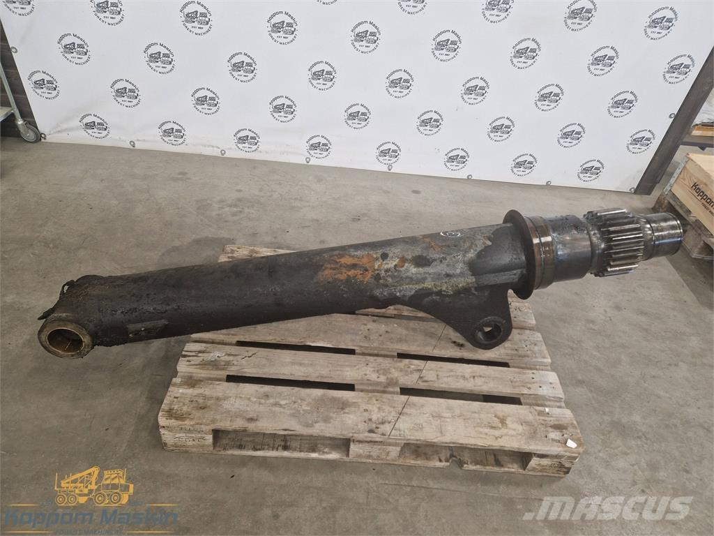 Komatsu 130F Манипуляторы для форвардеров