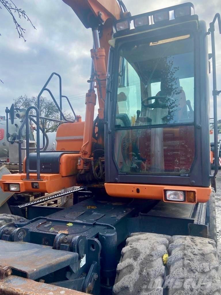 Doosan DX 160 W-3 Колёсные экскаваторы