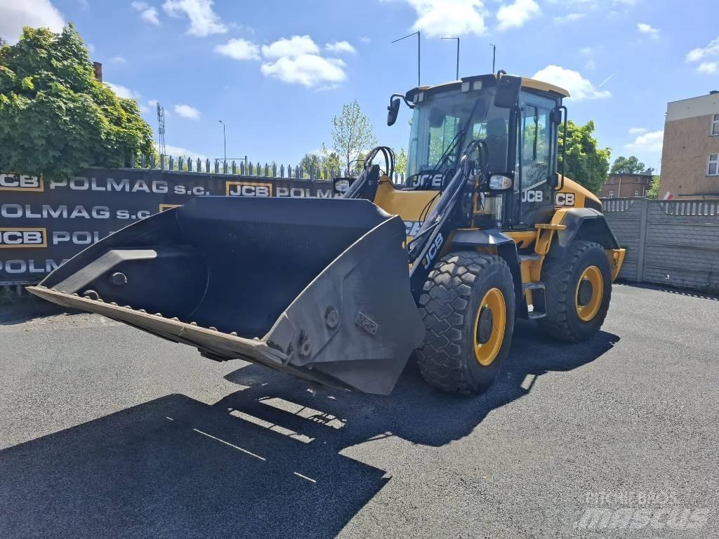 JCB 417 HT Фронтальные погрузчики