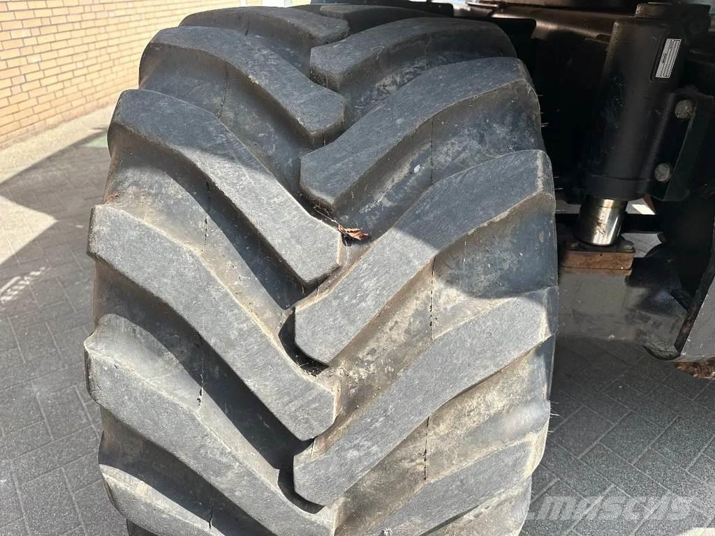 JCB JS145W Колёсные экскаваторы