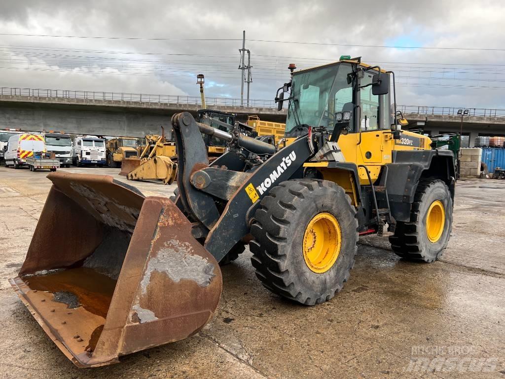 Komatsu WA320PZ-6 Фронтальные погрузчики