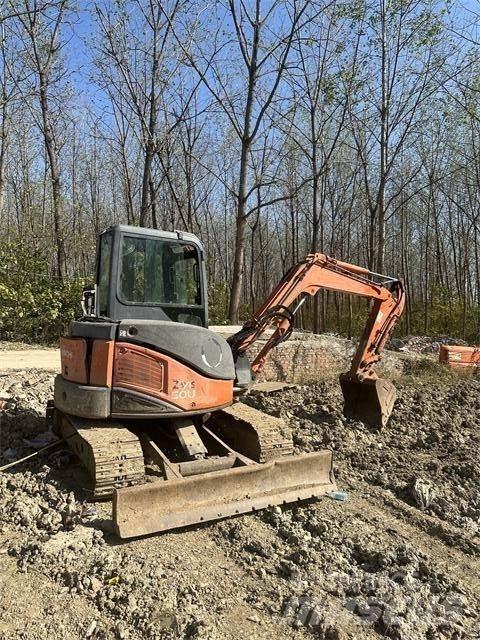 Hitachi ZX50 Гусеничные экскаваторы