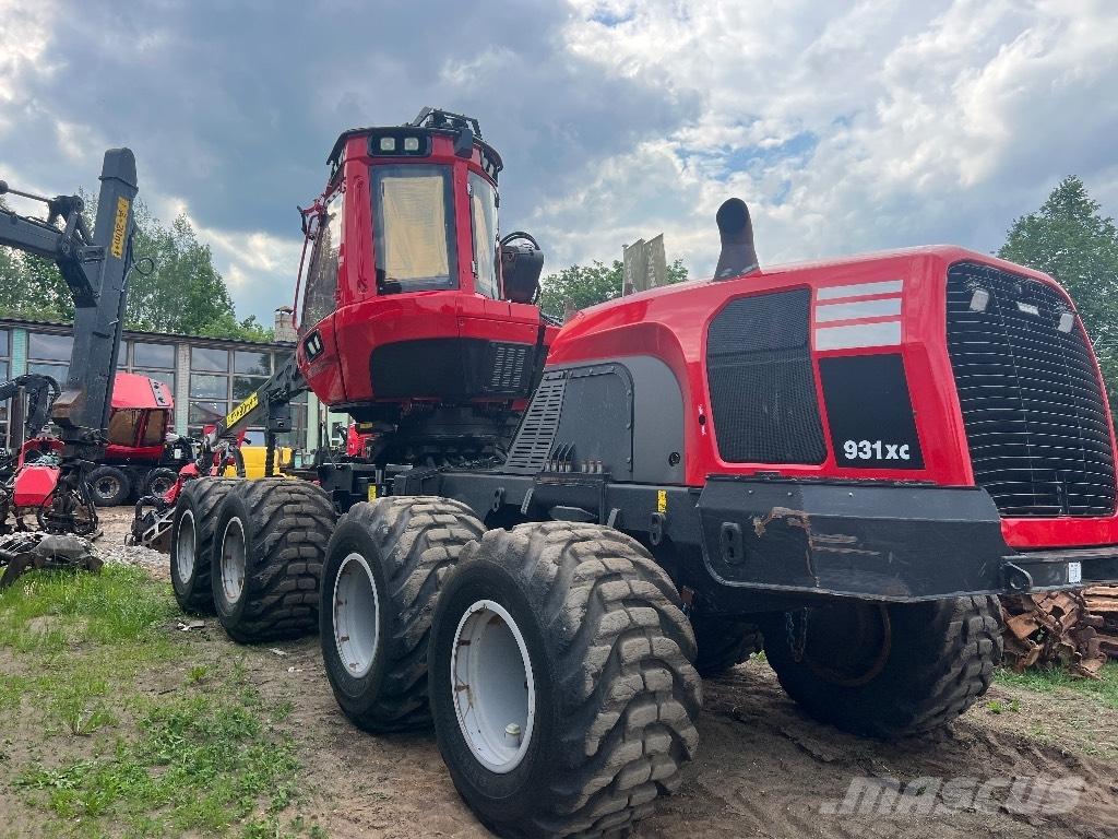Komatsu 931 XC Харвестеры