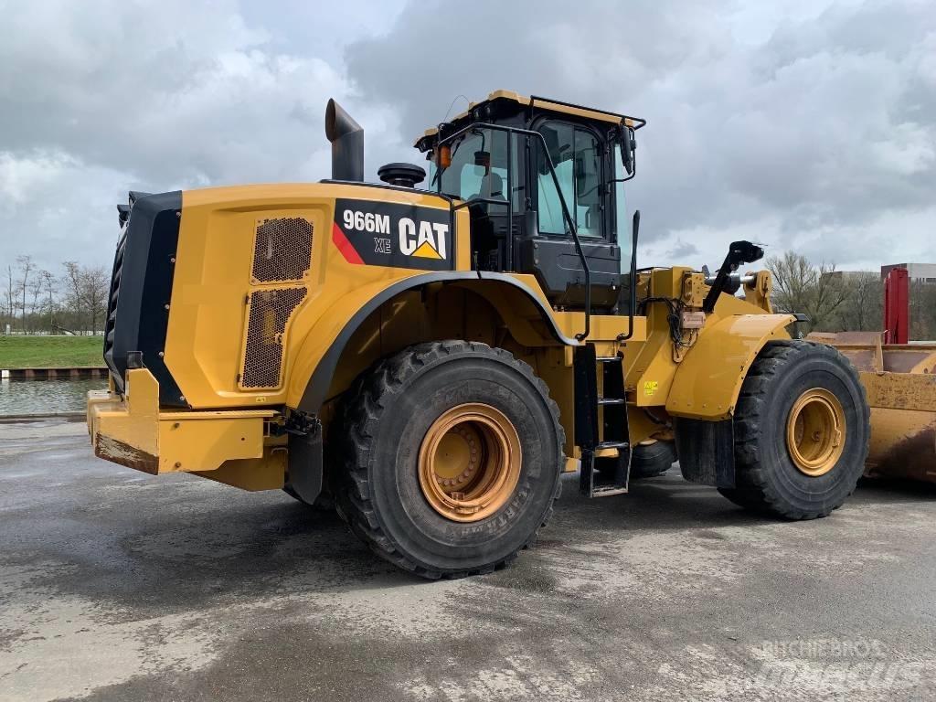 CAT 966 M XE Фронтальные погрузчики