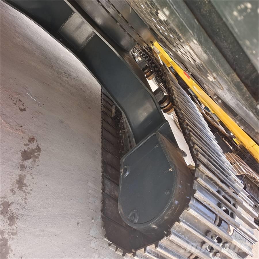 Hyundai 220 LC-9S Гусеничные экскаваторы