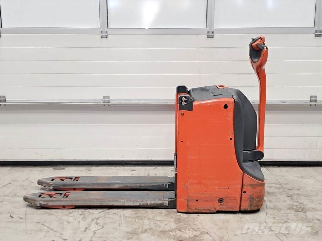 Linde T16L Ручные электрические тележки