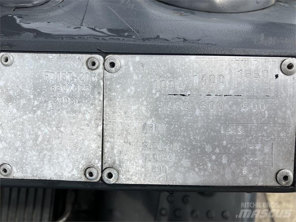 Komatsu fd15t 20R Дизельные погрузчики