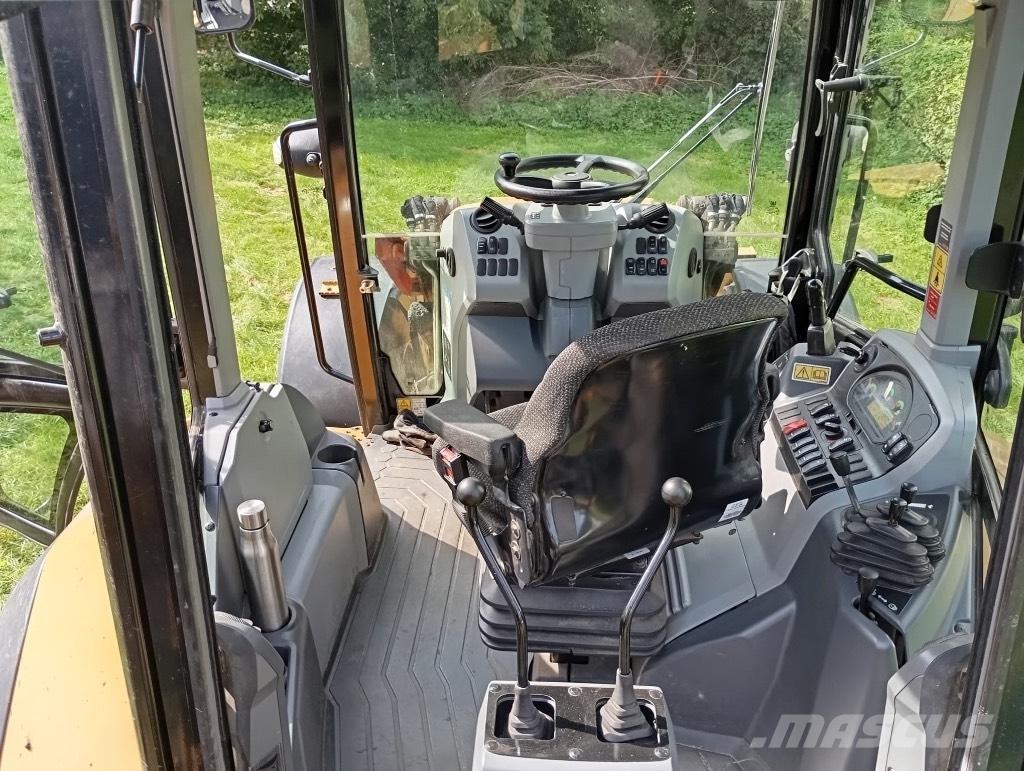 CAT 434 F Экскаваторы-погрузчики