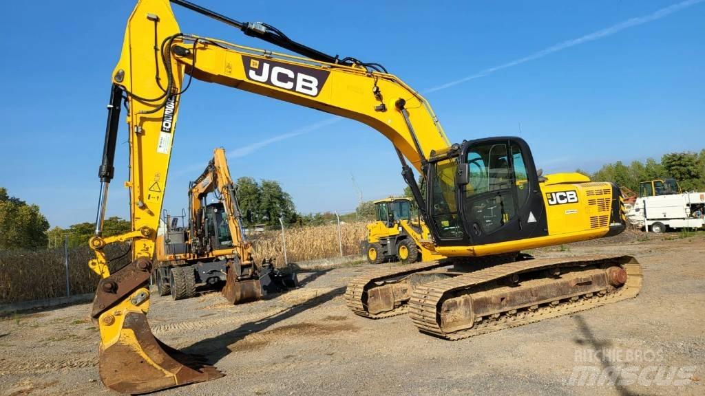 JCB JS 220 LC Гусеничные экскаваторы