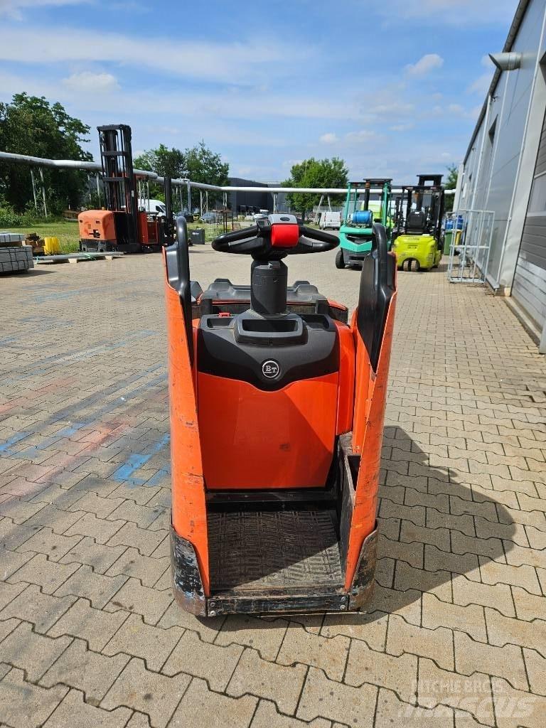 BT LPE250 Самоходные электрические тележки