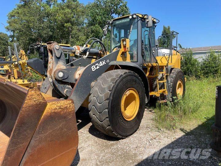 John Deere 824K-II Фронтальные погрузчики