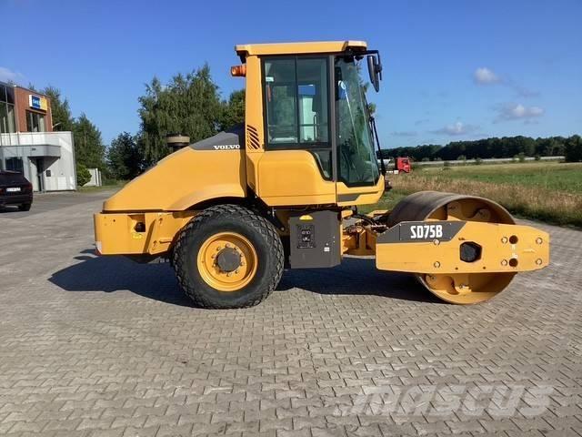 Volvo SD 75 B Грунтовые катки