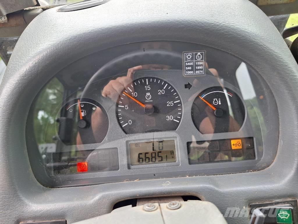 Valtra A 95 Трактора