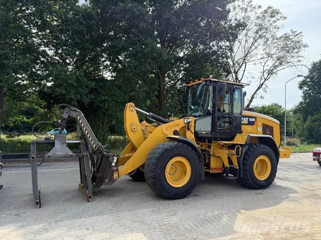 CAT 926M 4 Buckets Фронтальные погрузчики