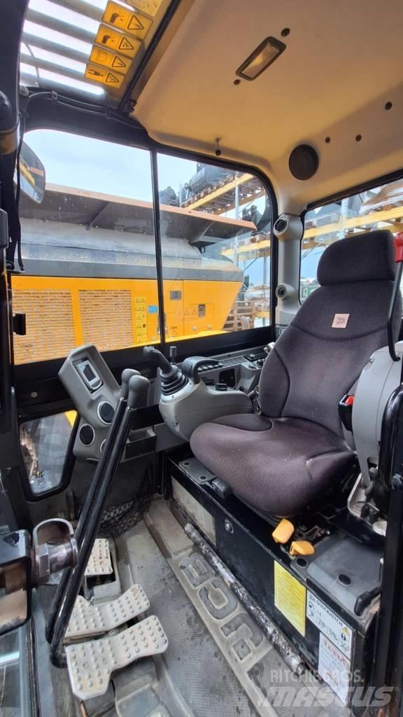 JCB 100 C Малые экскаваторы 7т-12т