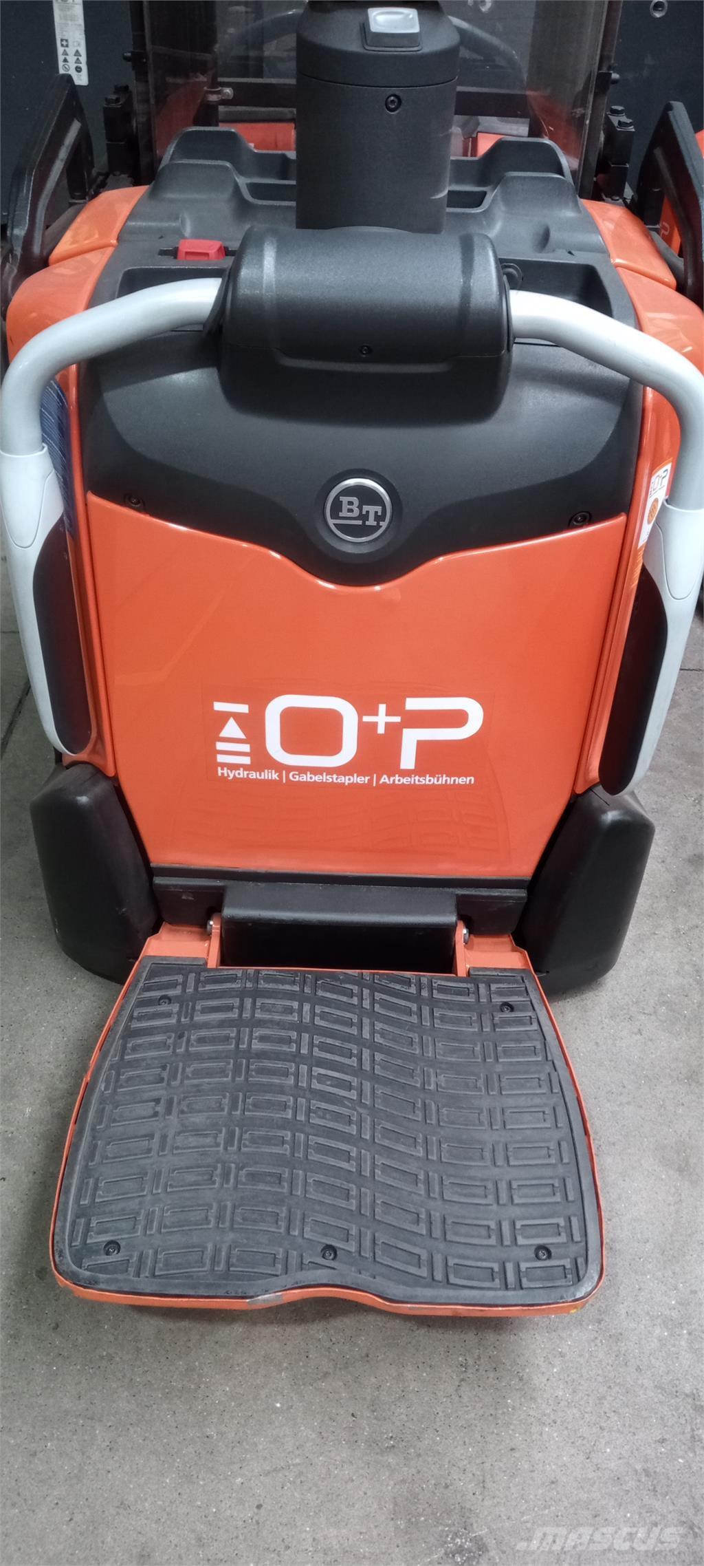 Toyota SPE160L Самоходные электроштабелёры