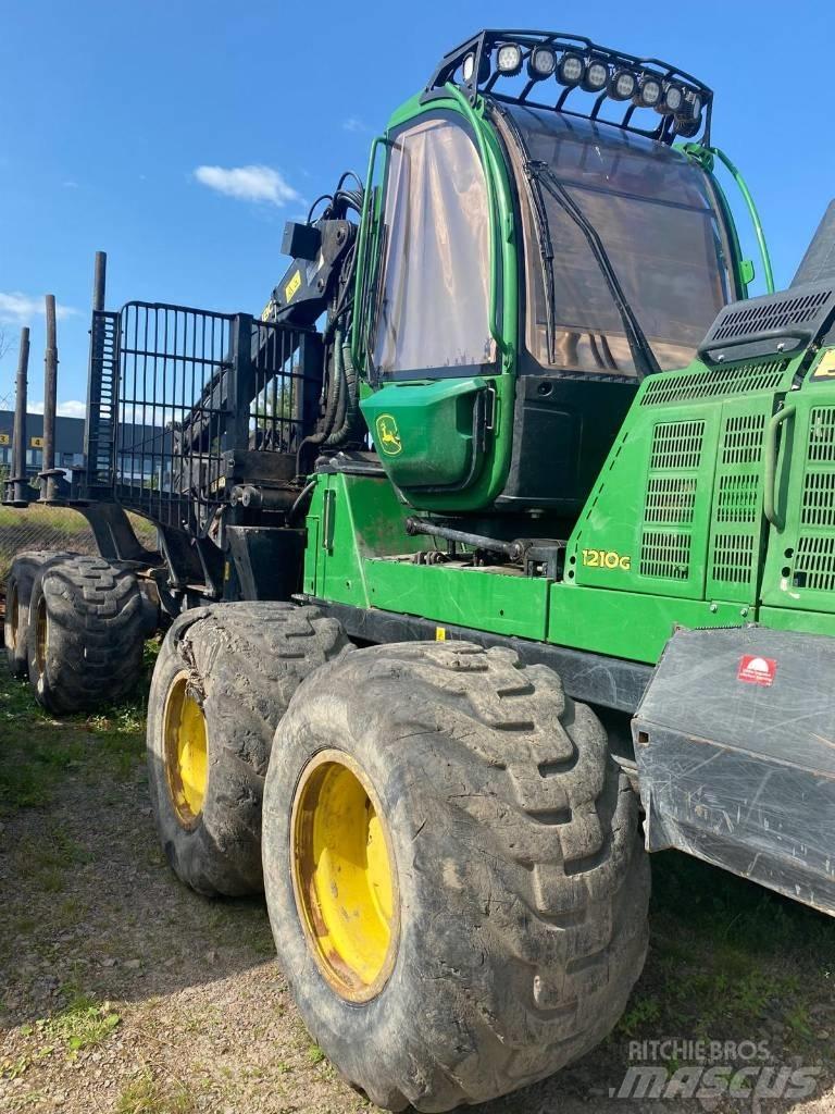 John Deere 1210 G Форвардеры