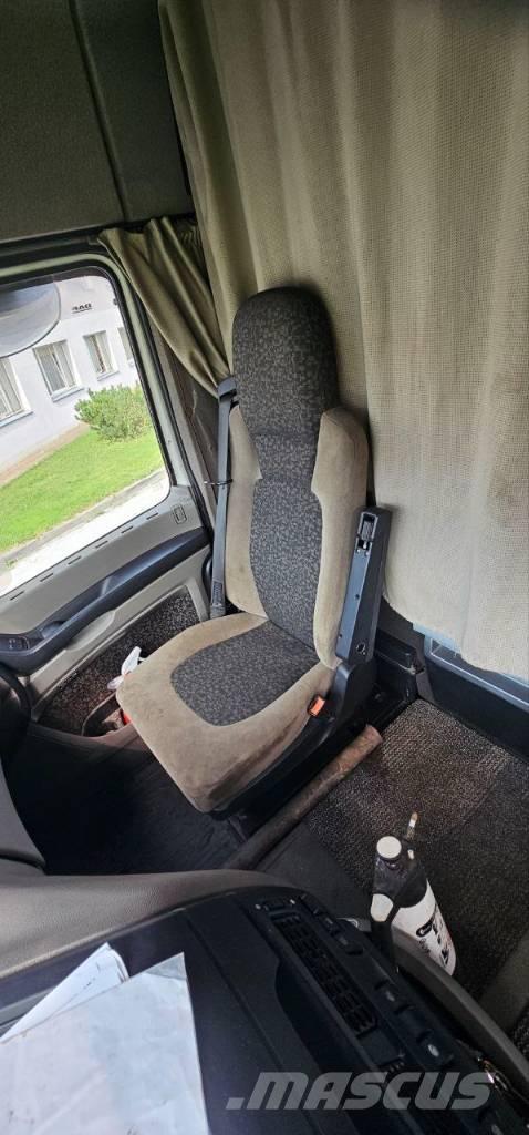 DAF XF 105 Грузовики-Мультилифты