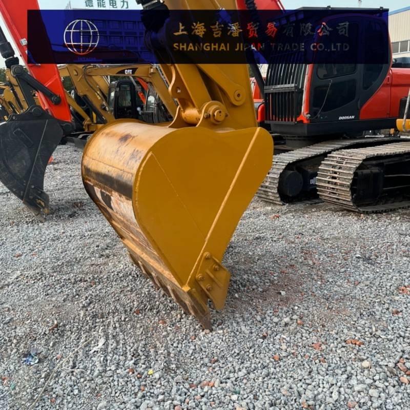 CAT 323 D Гусеничные экскаваторы