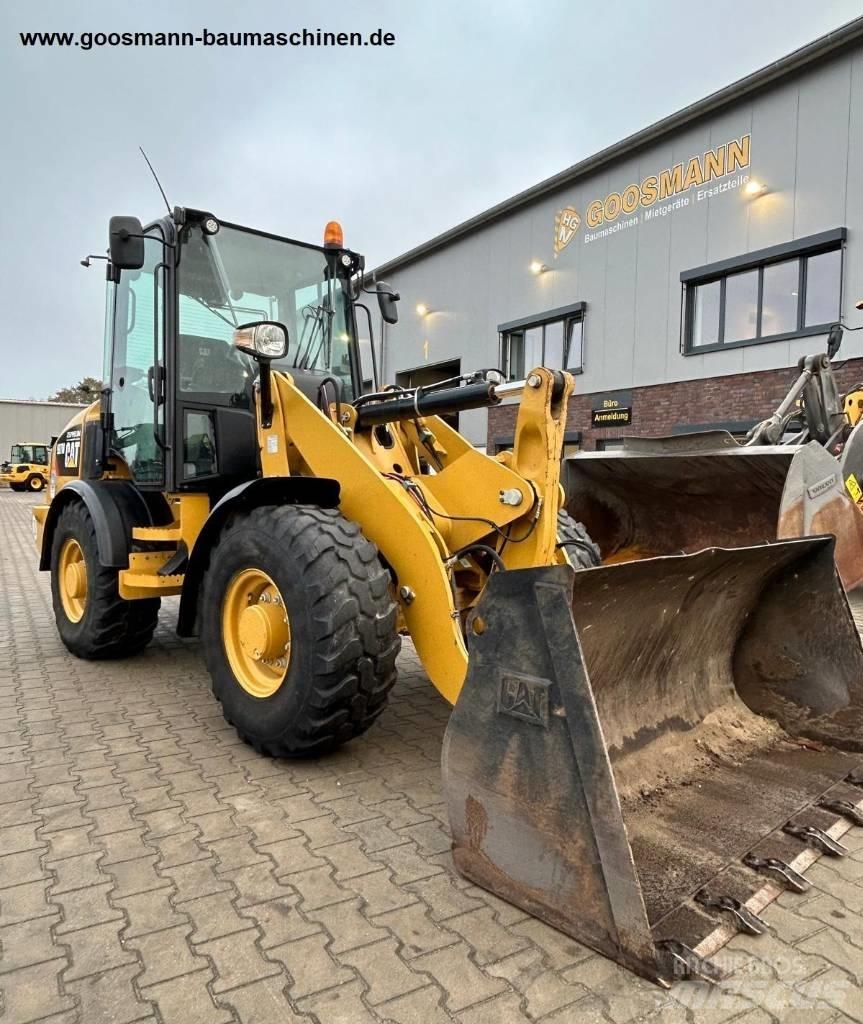 CAT 907 M Фронтальные погрузчики