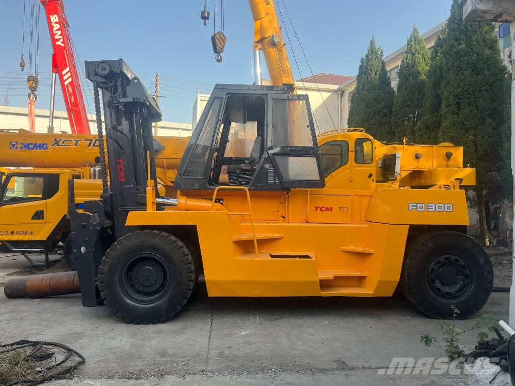 TCM FD 30 T Дизельные погрузчики